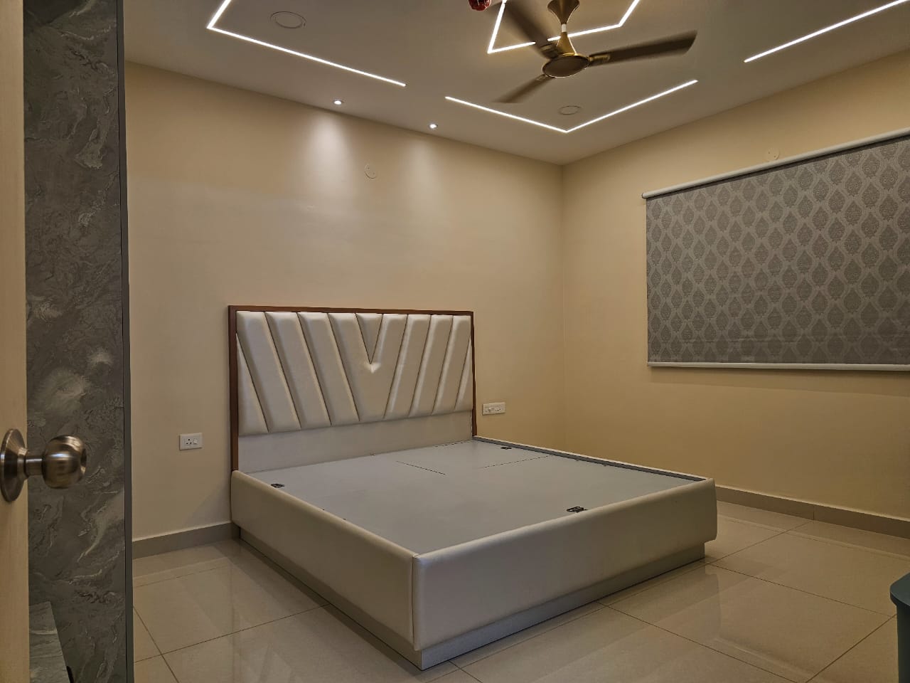 Full Cushion Custom Bed by MSB FURNITURE MANUFACTURER & INTERIORS Hyderabad